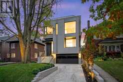 39 CHUDLEIGH AVENUE | Toronto Ontario | Slide Image Fifty