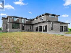 2 SUGARBUSH COURT Halton Hills Ontario, L7G 4S7
