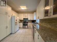 83 GEMINI CRESCENT | Richmond Hill Ontario | Slide Image Twenty