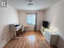 83 GEMINI CRESCENT | Richmond Hill Ontario | Slide Image Eight