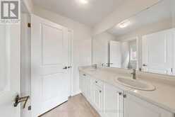 36 BOSTOCK DRIVE | Georgina Ontario | Slide Image Thirty-six