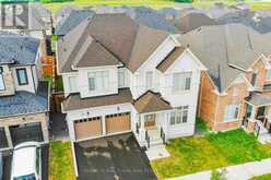 36 BOSTOCK DRIVE | Georgina Ontario | Slide Image Three