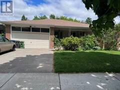 50 BRUCE FARM DRIVE Toronto Ontario, M2H 1G5