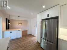 11 FULWELL CRESCENT | Toronto Ontario | Slide Image Nine