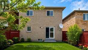 4 SLESSOR LANE | Brampton Ontario | Slide Image Twenty-one