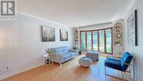 1413 HARMSWORTH SQUARE | Oakville Ontario | Slide Image Ten