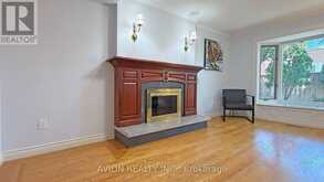 1413 HARMSWORTH SQUARE | Oakville Ontario | Slide Image Nineteen
