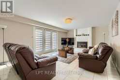 16 VOGUE COURT | Hamilton Ontario | Slide Image Eleven