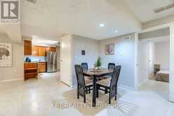 16 VOGUE COURT | Hamilton Ontario | Slide Image Thirty-nine
