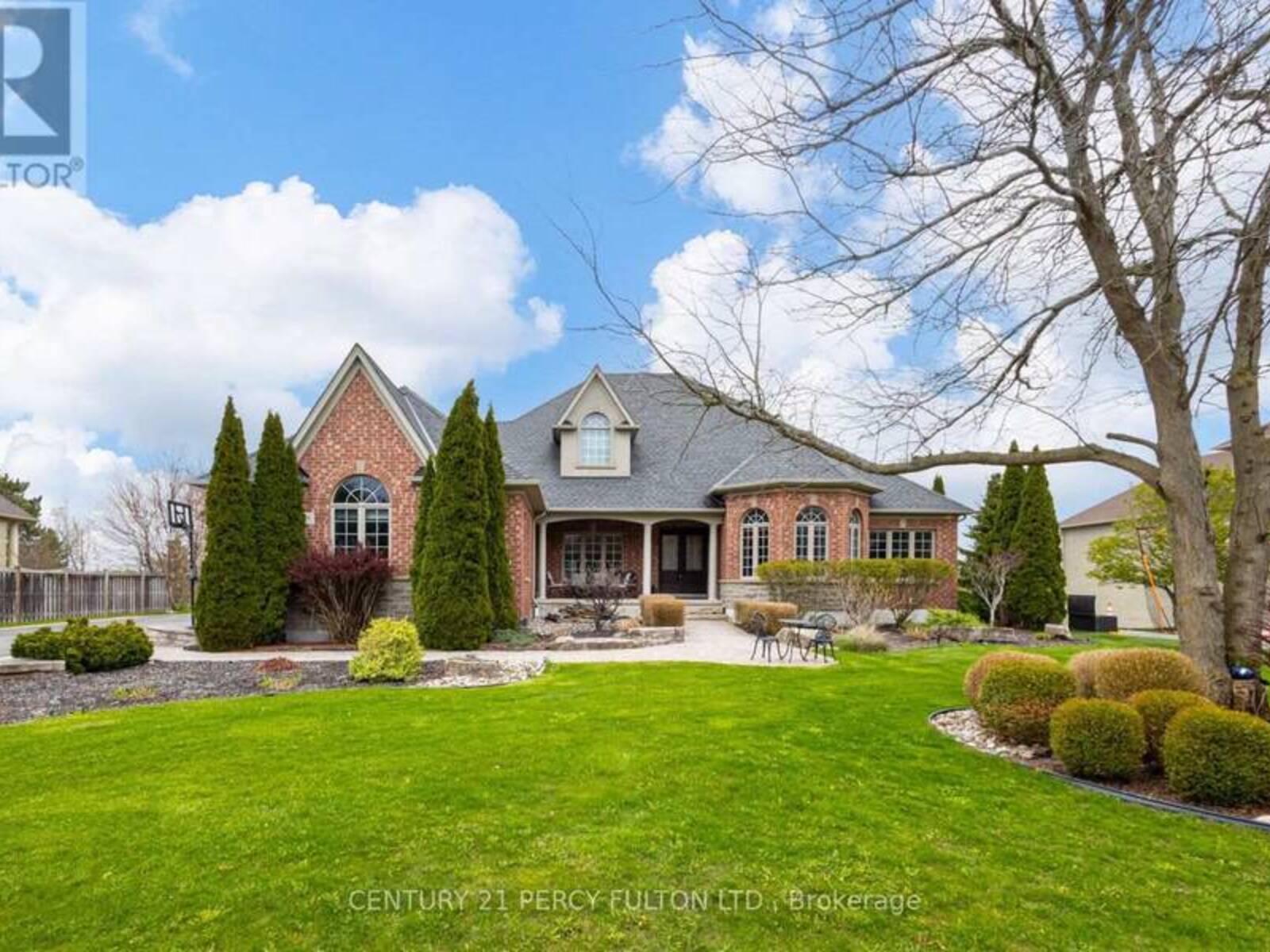 19 WILSON HOUSE DRIVE, Whitby, Ontario L0B 1A0