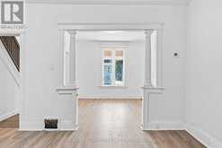41 BARNESDALE AVENUE N | Hamilton Ontario | Slide Image Ten
