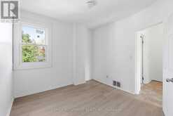 41 BARNESDALE AVENUE N | Hamilton Ontario | Slide Image Fifteen
