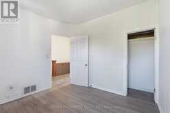 41 BARNESDALE AVENUE N | Hamilton Ontario | Slide Image Sixteen