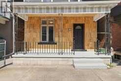 41 BARNESDALE AVENUE N | Hamilton Ontario | Slide Image Three