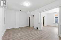 41 BARNESDALE AVENUE N | Hamilton Ontario | Slide Image Eight