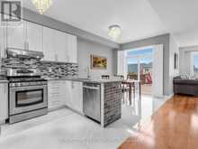 39 RIDING MOUNTAIN DRIVE | Richmond Hill Ontario | Slide Image Seventeen