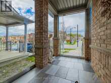 39 RIDING MOUNTAIN DRIVE | Richmond Hill Ontario | Slide Image Four