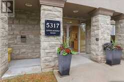 118 - 5317 UPPER MIDDLE ROAD | Burlington Ontario | Slide Image Four