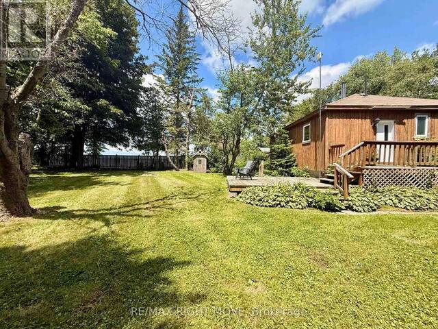 2674 LONE BIRCH TRAIL Ramara Ontario, L0K 1B0 - 3 Bedrooms Waterfront Home For sale