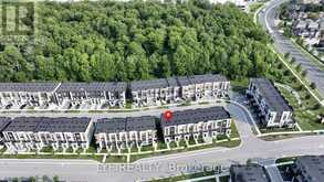 20 LORD MELBORNE STREET | Markham Ontario | Slide Image Three