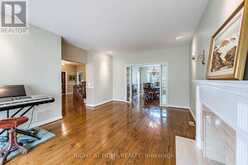 9 GLENRIDGE DRIVE | Markham Ontario | Slide Image Twelve