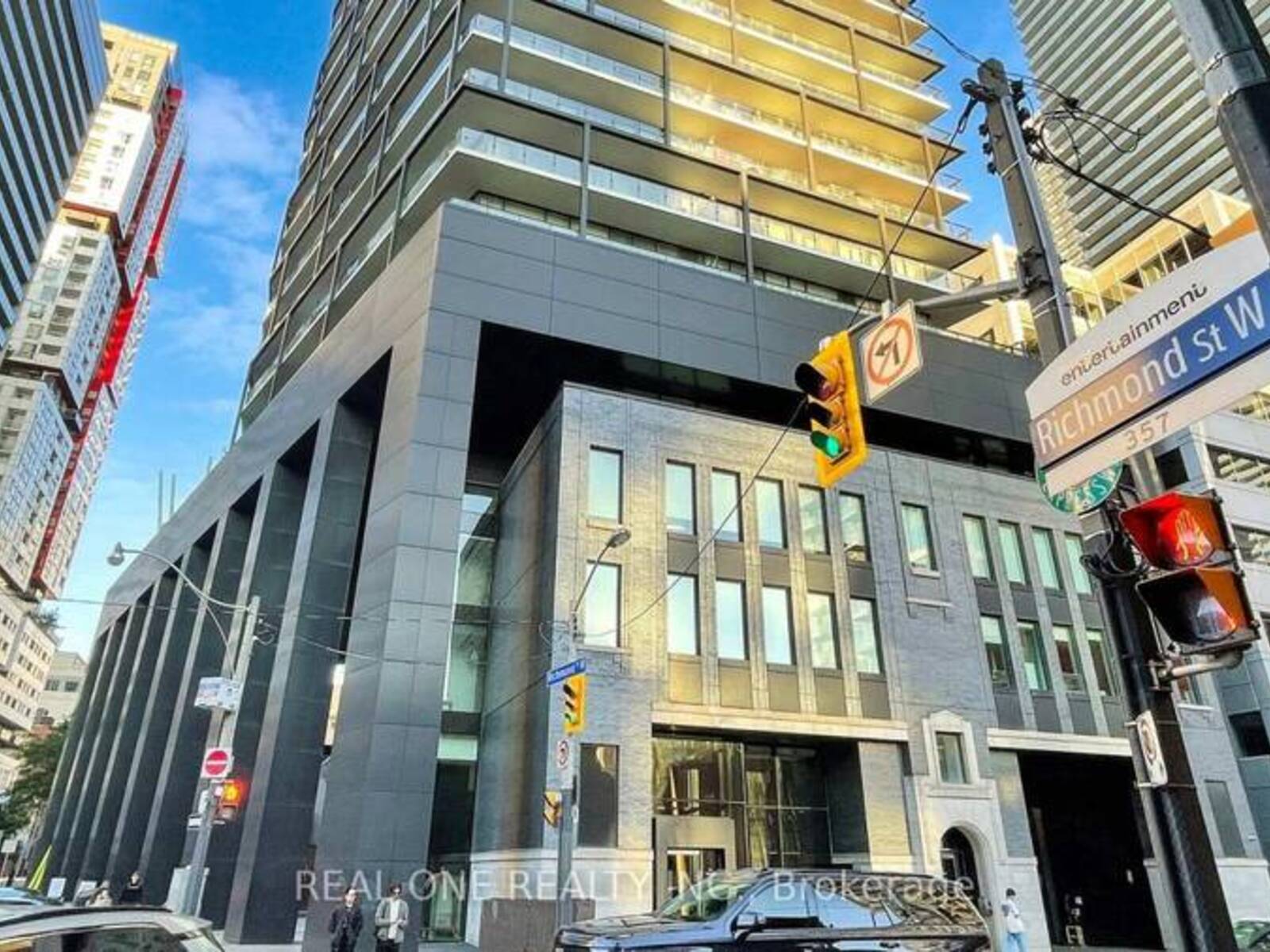 3409 - 125 PETER STREET, Toronto, Ontario M5V 2G9