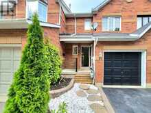 21 MCCULLOCK CRESCENT | Ajax Ontario | Slide Image Two