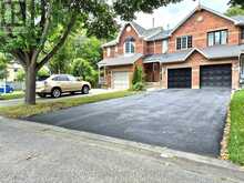21 MCCULLOCK CRESCENT | Ajax Ontario | Slide Image Three