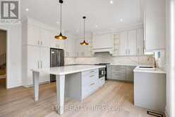 3 RICHMOND PARK DRIVE | Georgina Ontario | Slide Image Fifteen