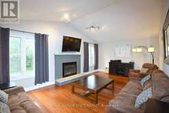 75 JOSEPHINE DRIVE | Hamilton Ontario | Slide Image Seven