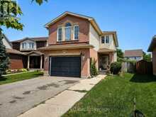 34 BELLROCK CRESCENT | London Ontario | Slide Image Two
