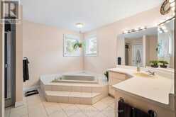 203 JONES ROAD | Hamilton Ontario | Slide Image Thirty-two