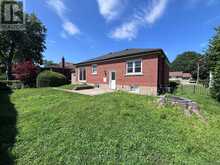 48 MOUNTAIN AVENUE N | Hamilton Ontario | Slide Image Forty-one