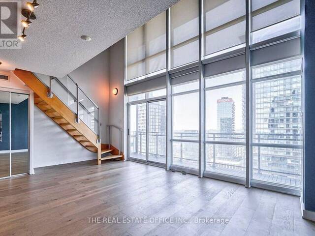 3905 - 15 FORT YORK BOULEVARD Toronto Ontario, M5V 3Y4 - 2 Bedrooms Condo For Sale