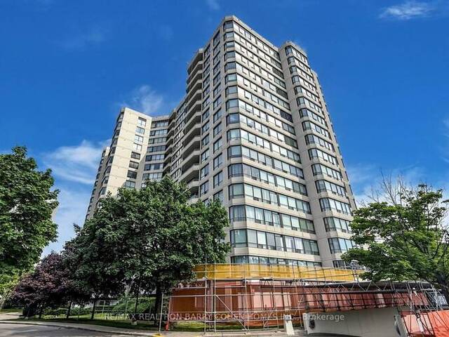 802 - 1121 STEELES AVENUE W Toronto Ontario, M2R 2W7 - 3 Bedrooms Condo For Sale