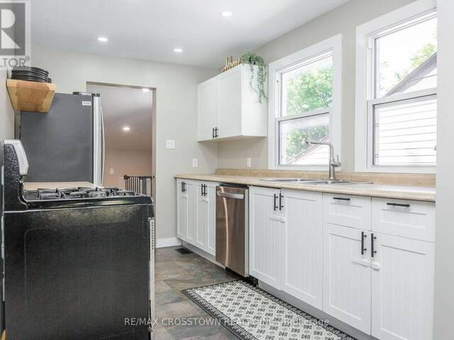 281 ELIZABETH STREET Midland Ontario, L4R 1Y5 - 2 Bedrooms Home For Sale