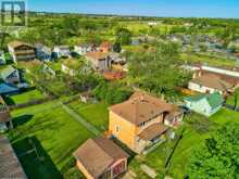 4129 DYSON AVENUE | Niagara Falls Ontario | Slide Image Five
