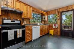 1 B254 EMERALD ISLAND | MacTier Ontario | Slide Image Twelve