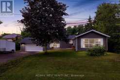 34 HELEN CRESCENT | Kawartha Lakes Ontario | Slide Image One