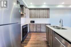 8 BEDROCK DRIVE | Hamilton Ontario | Slide Image Seventeen
