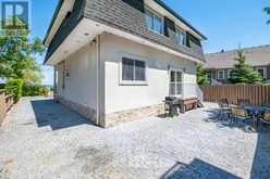 813 LAKE DRIVE E | Georgina Ontario | Slide Image Thirty-four