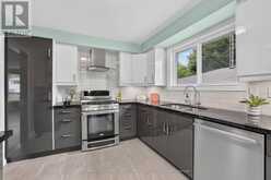 384 GLENROSE ROAD | Newmarket Ontario | Slide Image Thirteen