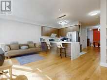 18 TEASEL WAY | Markham Ontario | Slide Image Three