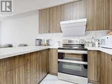 18 TEASEL WAY | Markham Ontario | Slide Image Four