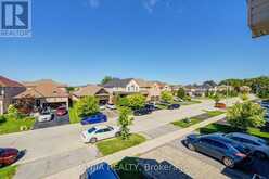 102 WESTMINSTER CIRCLE | Barrie Ontario | Slide Image Fifteen