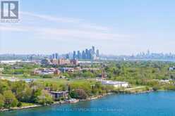 4 ELTON CRESCENT | Toronto Ontario | Slide Image Thirteen