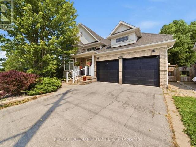 121 PRINCE WILLIAM WAY Barrie Ontario, L4M 7H6 - 2 Bedrooms Home For Sale