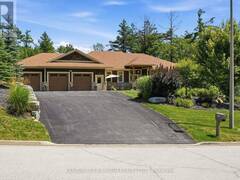 2055 FOREST VALLEY DRIVE Innisfil Ontario, L9S 4A4