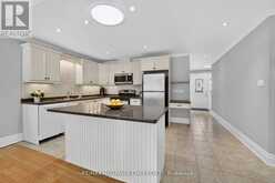 19 GREENWAY DRIVE | Wasaga Beach Ontario | Slide Image Six