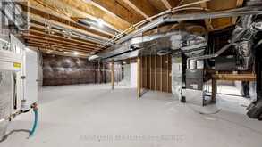 12 ALDWINCKLE AVENUE | Oro-Medonte Ontario | Slide Image Thirty-eight